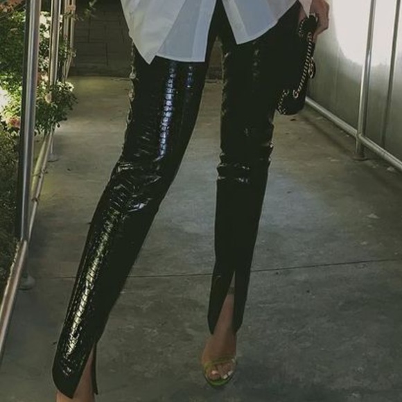 Zara | Pants \u0026 Jumpsuits | Snake Skin 